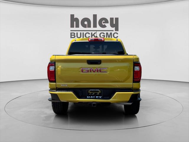 2023 GMC Canyon 4WD Crew Cab Short Box AT4