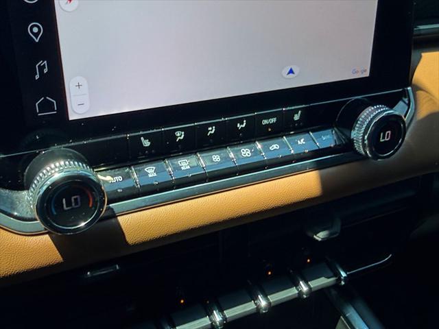 2023 GMC Canyon 4WD Crew Cab Short Box AT4