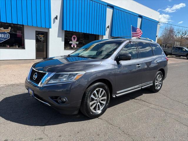 2014 Nissan Pathfinder SL for sale in Superior, WI