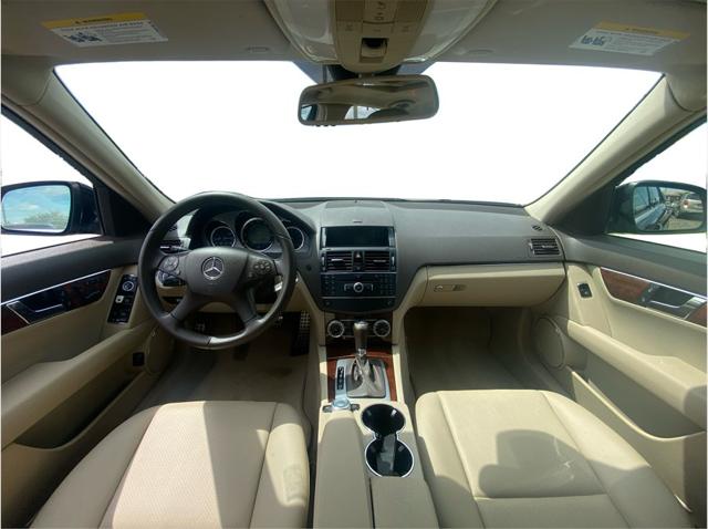 2009 Mercedes-Benz C-CLASS C 300 Luxury