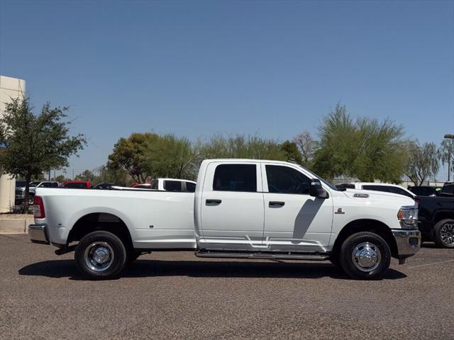 2024 Ram 3500 Tradesman Crew Cab 4x4 8' Box