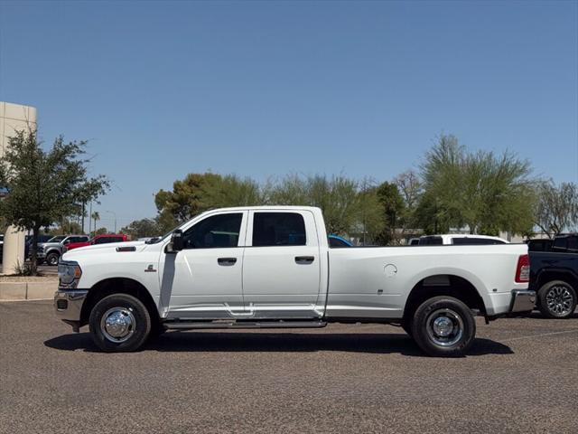 2024 Ram 3500 Tradesman Crew Cab 4x4 8' Box