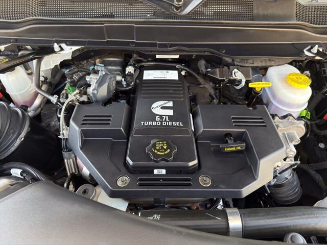 2024 Ram 3500 Tradesman Crew Cab 4x4 8' Box