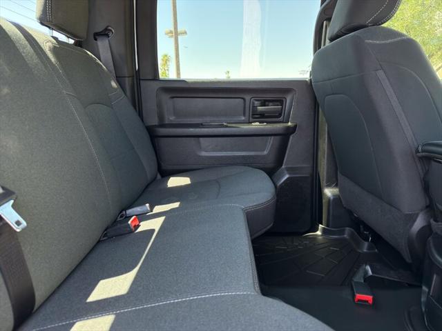 2024 Ram 3500 Tradesman Crew Cab 4x4 8' Box