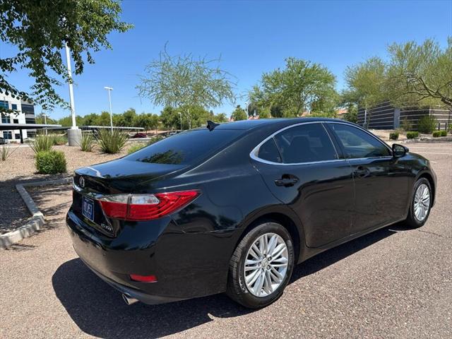 2013 Lexus ES 350 Sedan