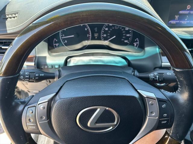 2013 Lexus ES 350 Sedan