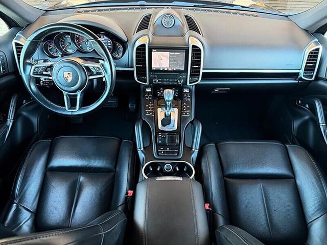 2018 Porsche Cayenne Platinum Edition
