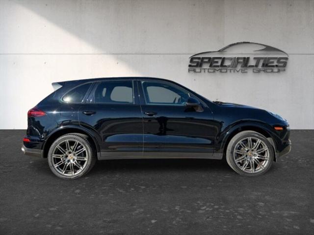 2018 Porsche Cayenne Platinum Edition