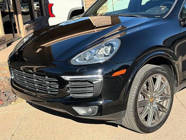 2018 Porsche Cayenne Platinum Edition