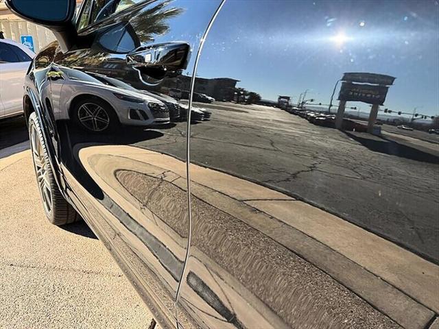 2018 Porsche Cayenne Platinum Edition