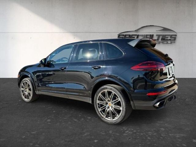 2018 Porsche Cayenne Platinum Edition
