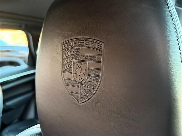 2018 Porsche Cayenne Platinum Edition