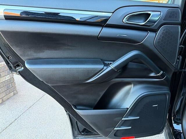 2018 Porsche Cayenne Platinum Edition