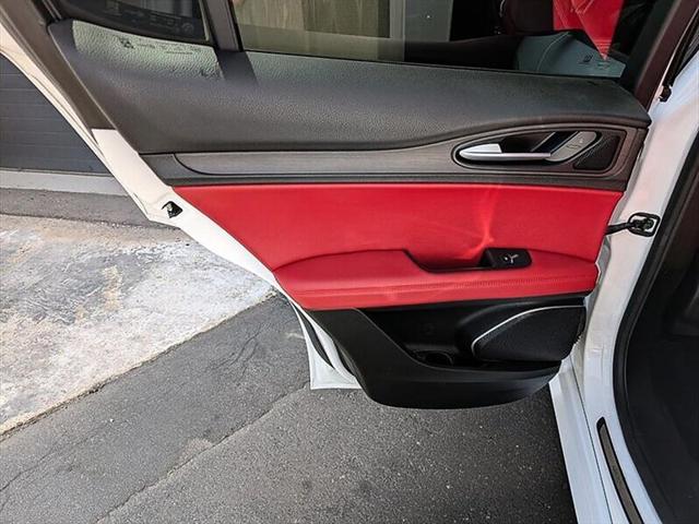 2020 Alfa Romeo Stelvio Ti AWD