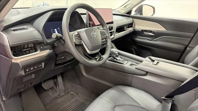 2025 Toyota Grand Highlander Hybrid Limited