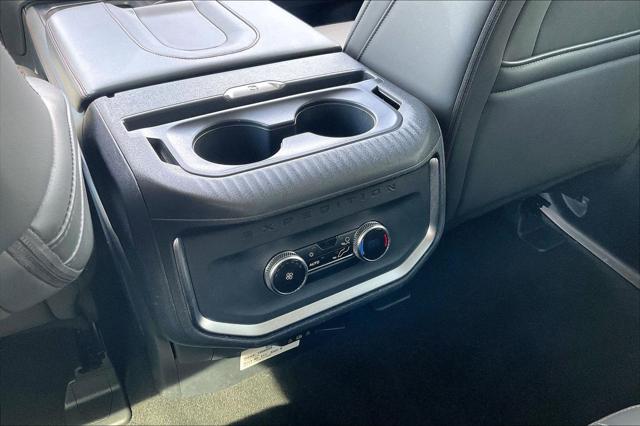 2025 Ford Expedition Active MAX