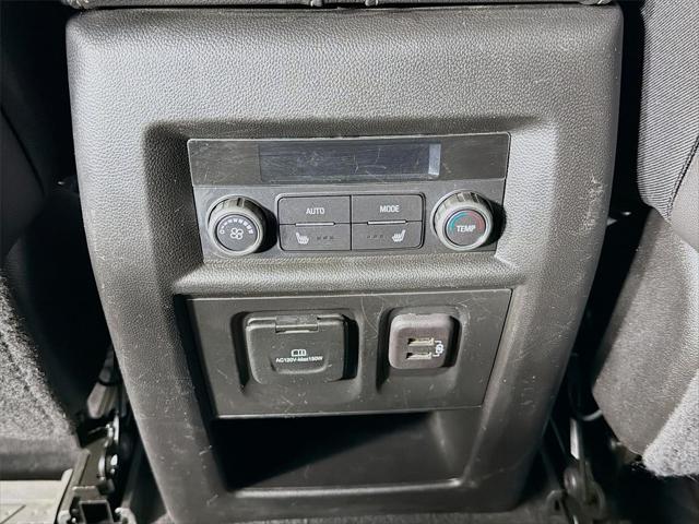 2023 Chevrolet Traverse AWD Premier
