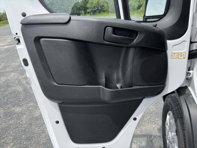 2026 Ram ProMaster Cargo Van SLT High Roof 136" WB