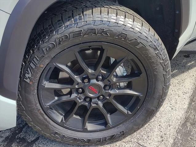 2026 Toyota Tundra SR5 CrewMax 5.5 Bed 2026 Toyota Tundra SR5 CrewMax 5.5 Bed