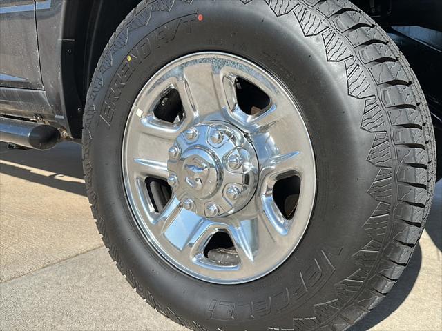 2023 Ram 3500 Lone Star Crew Cab 4x4 8' Box