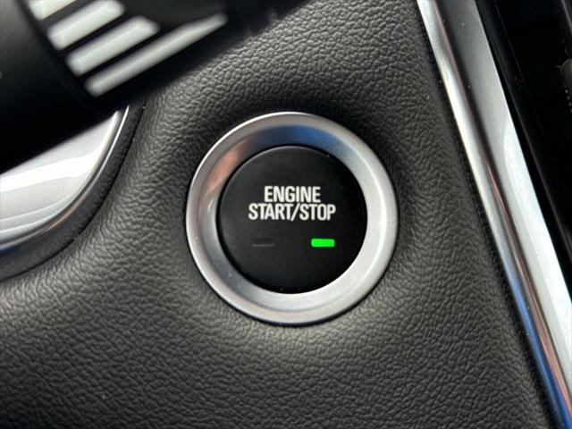 2023 Chevrolet Traverse AWD LT Cloth
