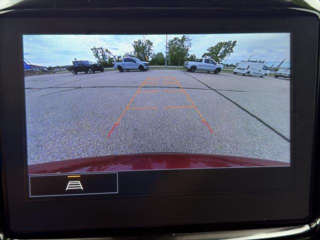 2023 Chevrolet Traverse AWD LT Cloth