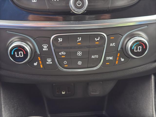 2023 Chevrolet Traverse AWD LT Cloth