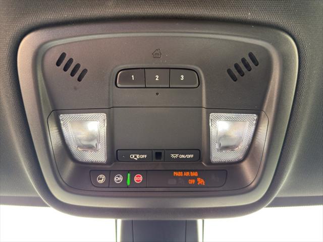 2023 Chevrolet Traverse AWD LT Cloth