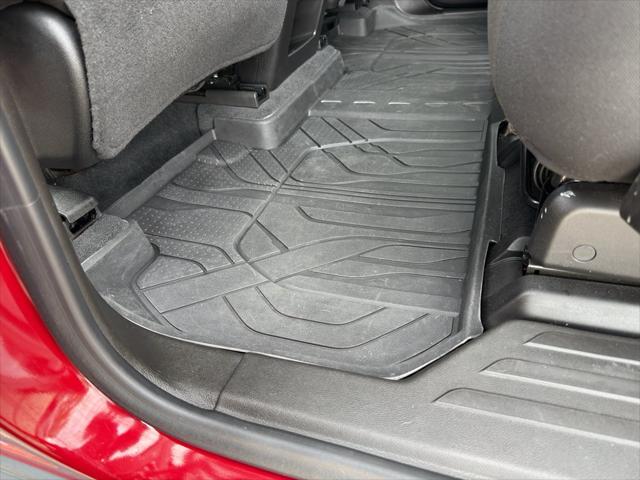 2023 Chevrolet Traverse AWD LT Cloth