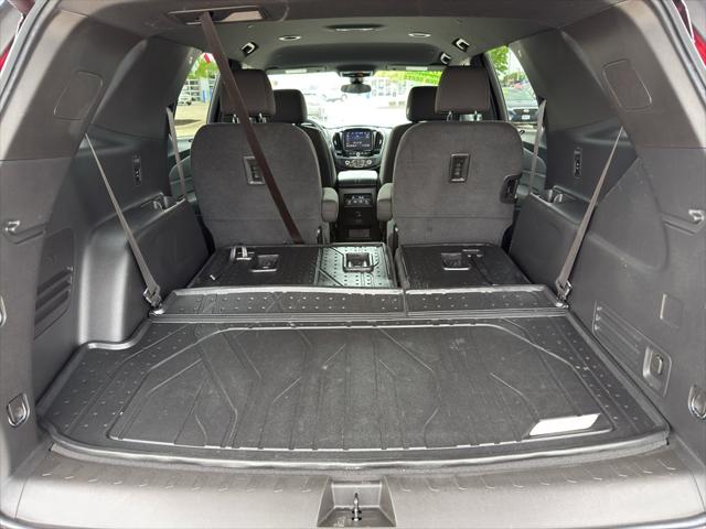 2023 Chevrolet Traverse AWD LT Cloth