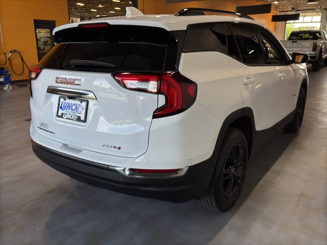 2022 GMC Terrain AWD AT4
