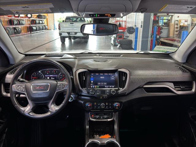 2022 GMC Terrain AWD AT4