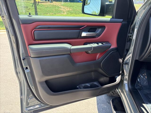 2026 Ram 1500 Rebel Crew Cab 4x4 5'7" Box