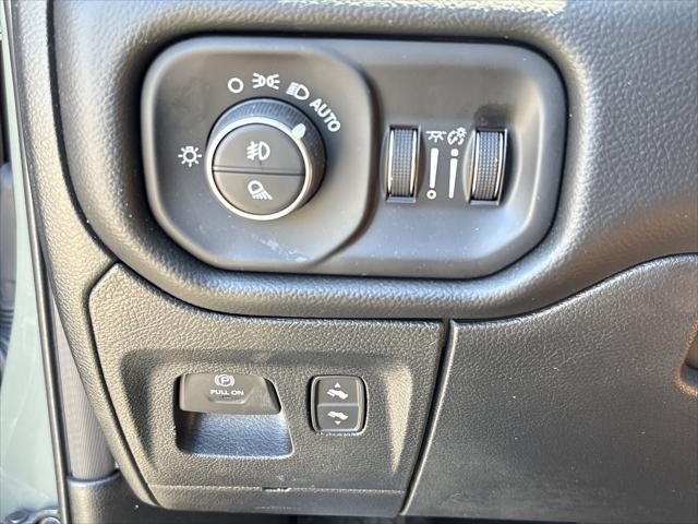 2026 Ram 1500 Rebel Crew Cab 4x4 5'7" Box