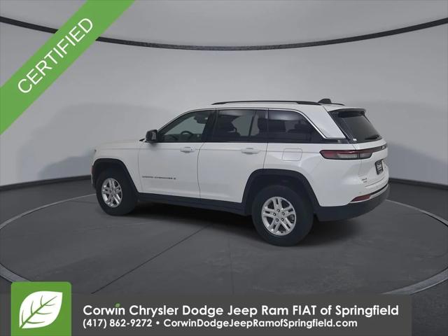 2023 Jeep Grand Cherokee Laredo 4x4