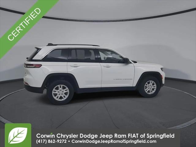 2023 Jeep Grand Cherokee Laredo 4x4