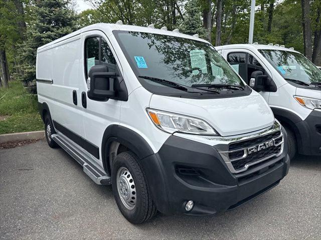 2025 RAM ProMaster 2500 Cargo Van Tradesman Low Roof 136 WB w/Pass Seat