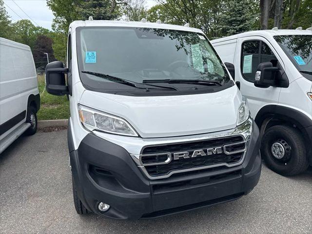 2025 RAM ProMaster 2500 Cargo Van Tradesman Low Roof 136 WB w/Pass Seat