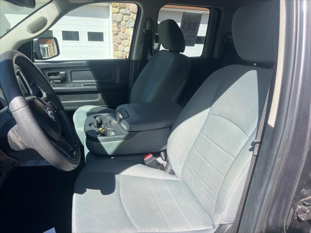 2018 Ram 1500 Express Quad Cab 4x4 6'4" Box