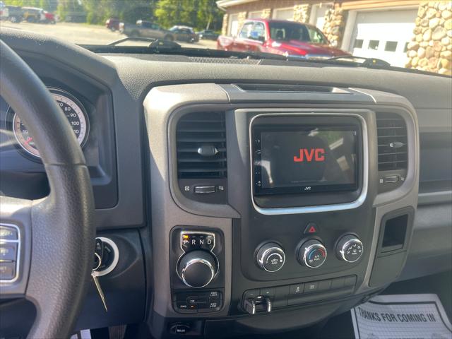 2018 Ram 1500 Express Quad Cab 4x4 6'4" Box