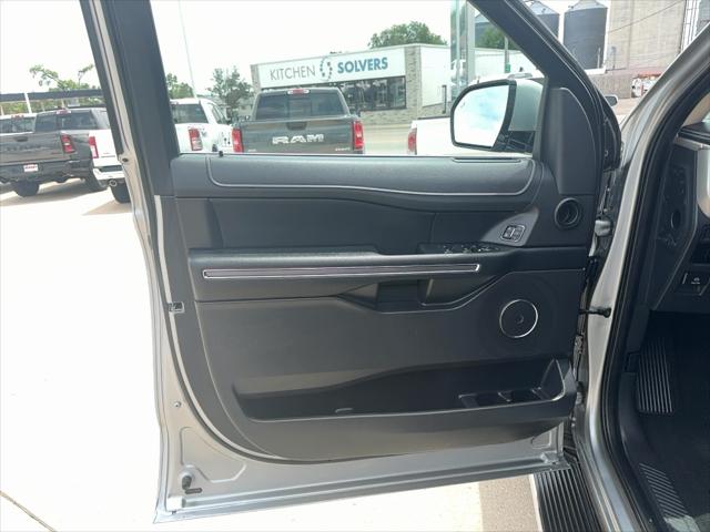 2023 Ford Expedition XLT MAX