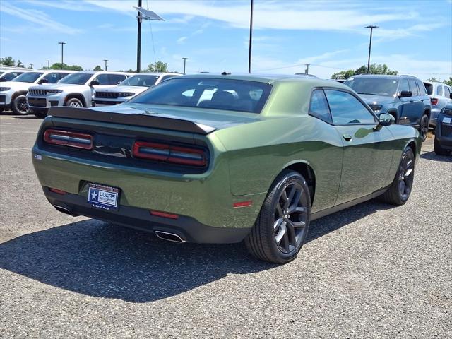 2021 Dodge Challenger SXT