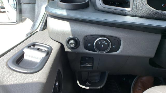 2025 Ford Transit Cargo Van Base