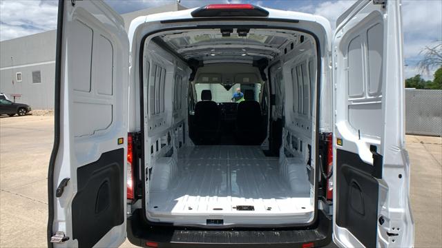 2025 Ford Transit Cargo Van Base