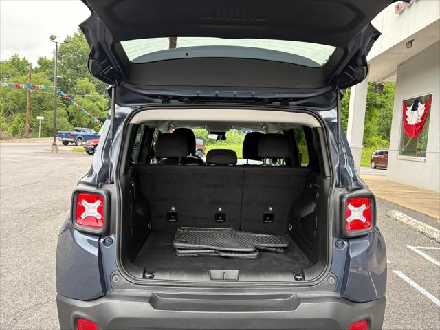 2023 Jeep Renegade Latitude 4x4