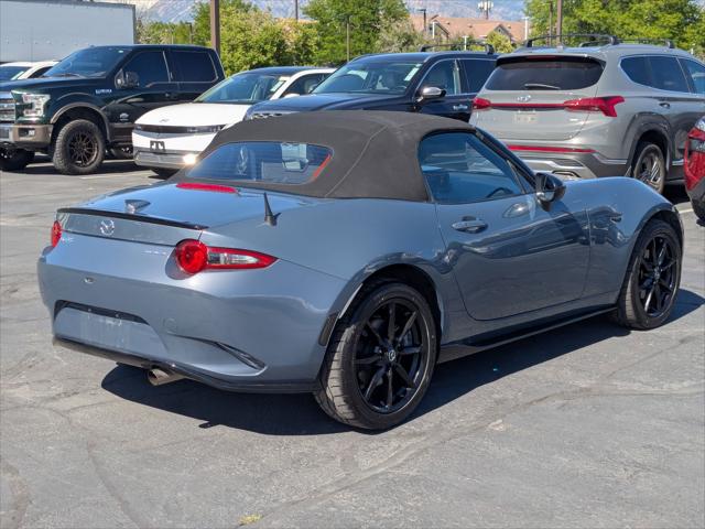 2021 Mazda MX-5 Club