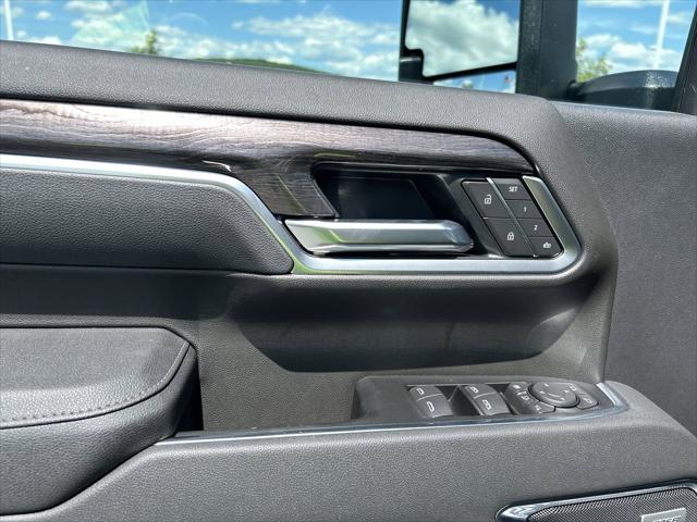2026 Chevrolet Silverado 2500HD Crew Cab, Standard Bed, LTZ, 4WD