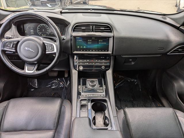 2018 Jaguar F-PACE 25t Prestige