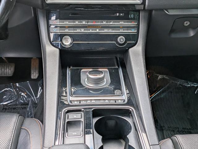 2018 Jaguar F-PACE 25t Prestige
