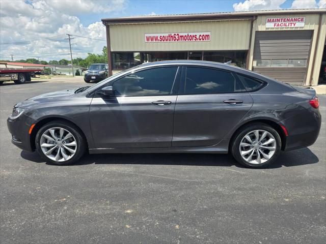 2015 Chrysler 200 S